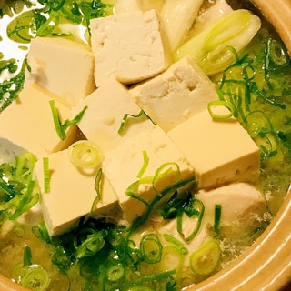 プチッと鍋●鶏肉と白菜＆大根の白味噌豆腐鍋